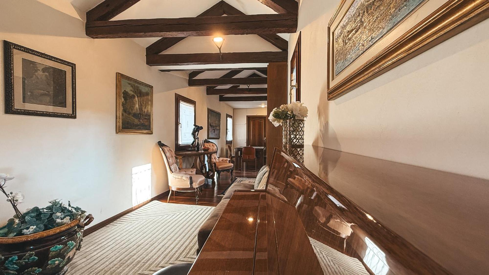Attic Terrace San Square View * Venecia