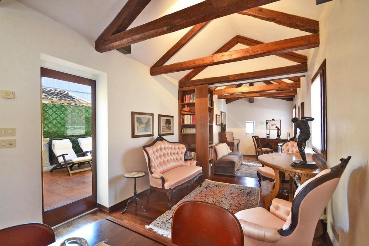 Attic Terrace San Square View Venecia